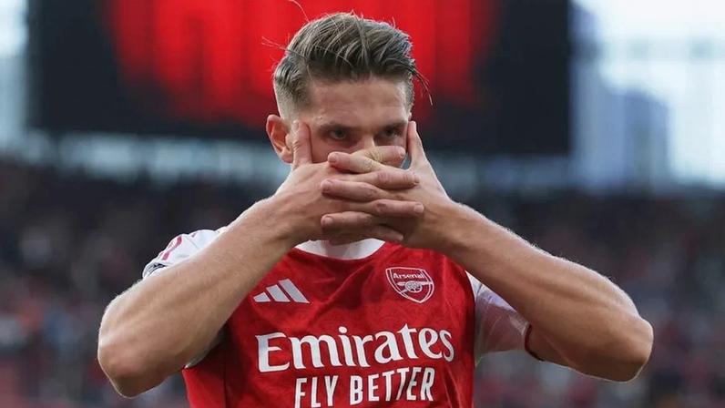 Gyökeres bate Isak e é eleito o melhor avançado sueco do ano