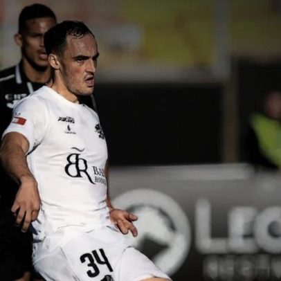 Viriatos vencem Farense 3-0 e fortalecem subida à 2ª Liga