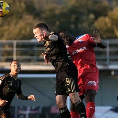 Casa Pia-Gil Vicente 1-1: empate e voos continuam cancelados