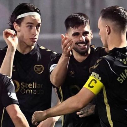 Cláudio Braga marca na vitória do Hearts frente ao Falkirk na Liga Escocesa
