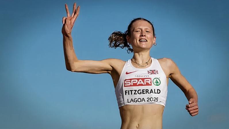 Innes Fitzgerald festeja conquista no Algarve