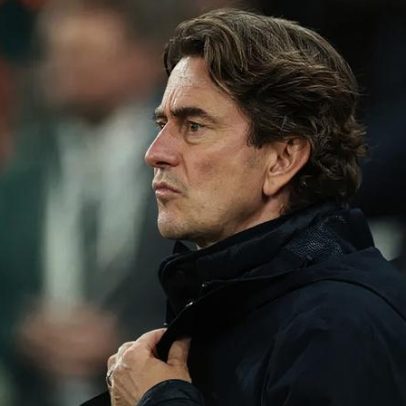 Thomas Frank reage ao desagrado de jogador com substituição
