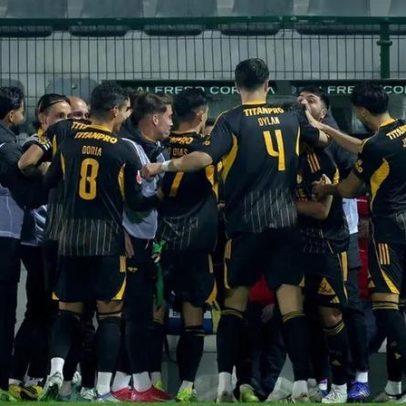 Crise em Paços de Ferreira permanece sem solução