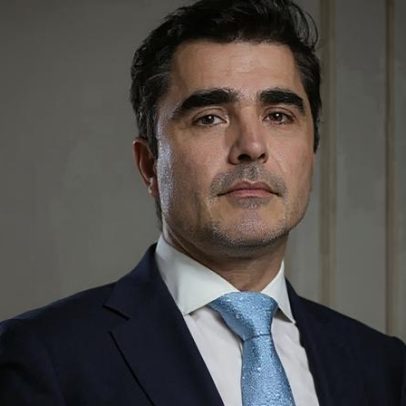 FDUL suspende adjunto de ex-ministra da Justiça por suspeita de pedofilia