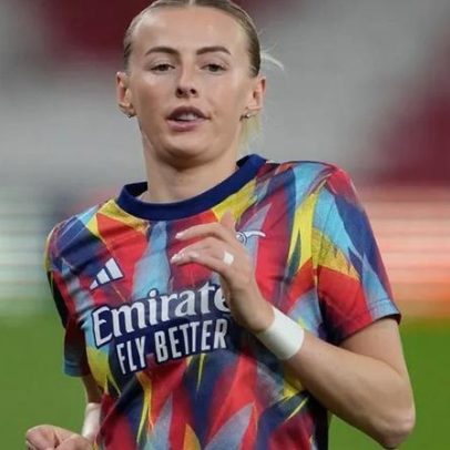 Avançada do Arsenal relata episódio de vómitos que a impediu de levantar-se