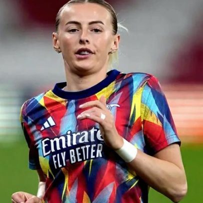 Avançada do Arsenal relata episódio de vómitos que a impediu de levantar-se