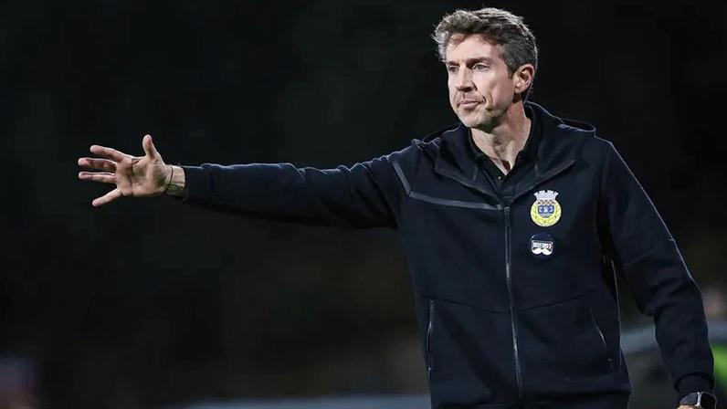 Arouca, de Vasco Seabra, voltou a ficar à porta das seis derrotas consecutivas