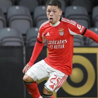 Benfica recusa primeira proposta por Prestianni; River Plate não desiste