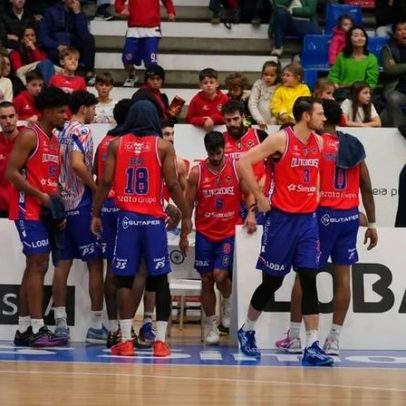 Oliveirense homenageia José Ribas e Vasco Nuno