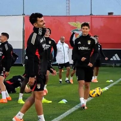 Vakulyuk surpreende no treino do Benfica antes do jogo com o Farense