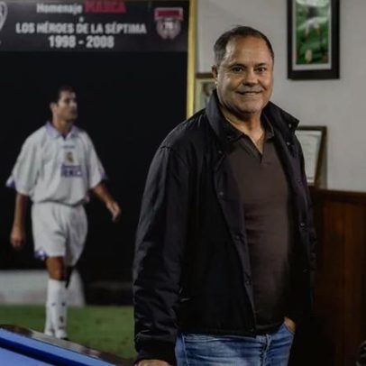 Secretário revela depressão de mais de 20 anos; Mourinho foi como pai