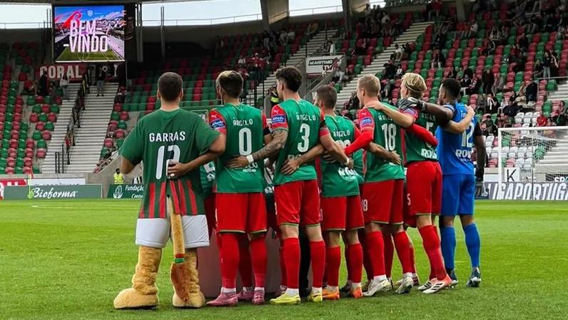 Camisolas em homenagem a Ângelo Gomes serão leiloadas