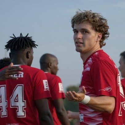 Diogo Cardoso entre os melhores marcadores da Liga 3 e ajuda a equipa