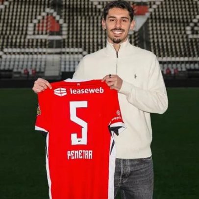 Alexandre Penetra renova contrato com AZ Alkmaar até 2029