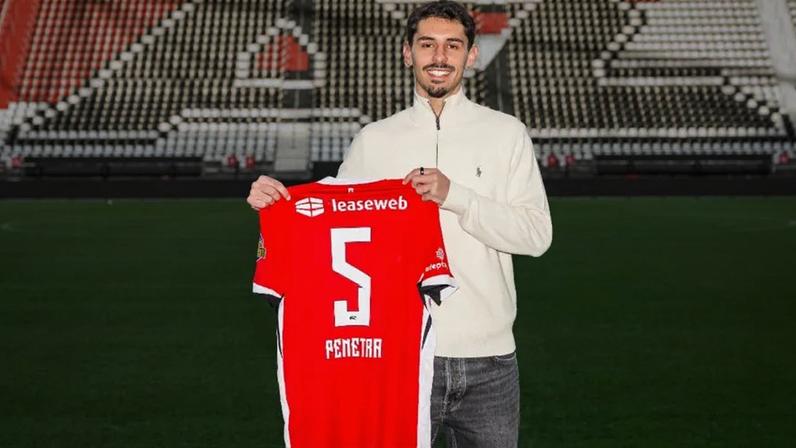 Alexandre Penetra renova contrato com AZ Alkmaar até 2029