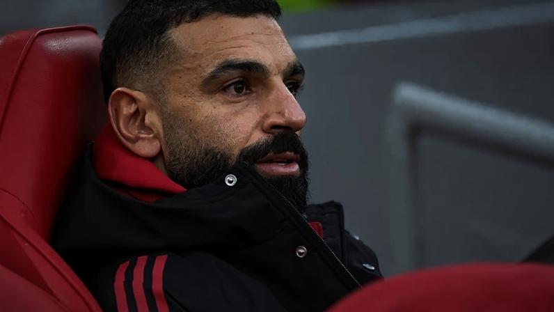 Curtis Jones revela mea culpa de Salah: pediu desculpa à equipa