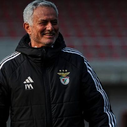 Mourinho comenta resultados, Sudakov, Barreiro e registo do Famalicão