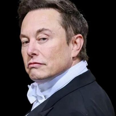 Elon Musk ultrapassa 700 mil milhões de dólares, aumentando a fortuna