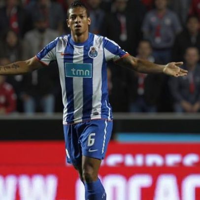 Ex-médico do FC Porto revela ter tentado suicidar-se três vezes
