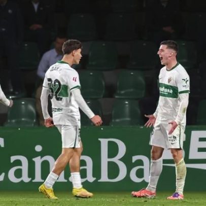 Martim Neto abre o marcador na goleada do Elche na Liga espanhola