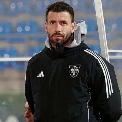 Gonçalo Brandão mantém XI inicial contra o V. Guimarães
