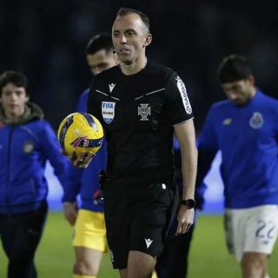 João Pinheiro foi assobiado e insultado por adeptos do FC Porto