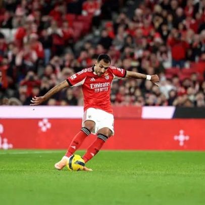 Benfica mostra estilo à Mourinho, capaz e combativo