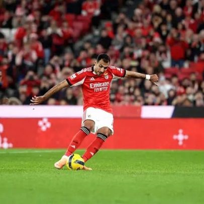 Benfica lembra Mourinho: equipa capaz e combativa