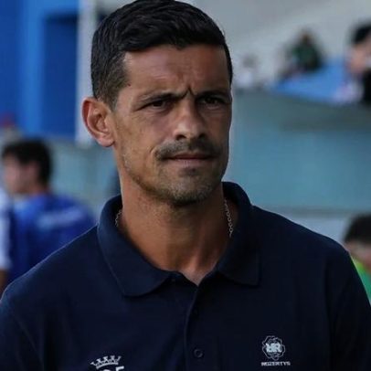 Ricardo Costa: apoio dos adeptos pode levar aos objetivos, diz o técnico