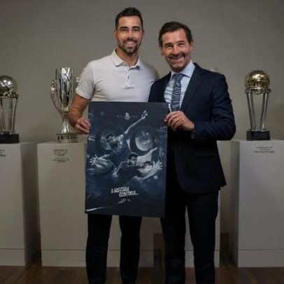 Diogo Costa renova com o FC Porto até 2030 com cláusula e subida salarial