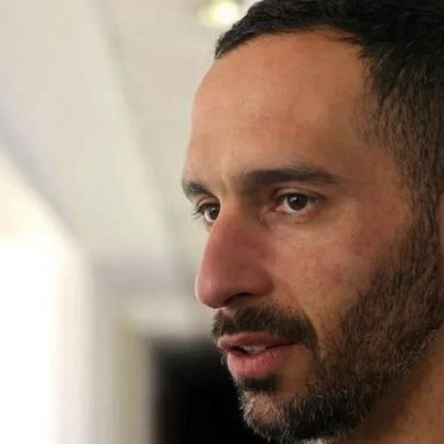 Bracali demite-se após Lito Vidigal questionar o que lá estava a fazer