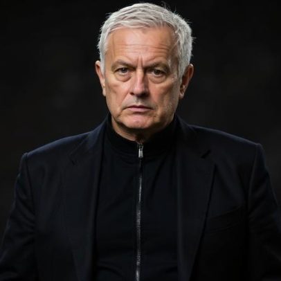Benfica no mercado: Mourinho persiste na contratação de um avançado
