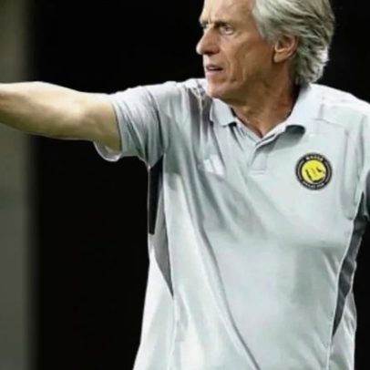 Jorge Jesus elogia exibição excelente após paragem de 28 dias
