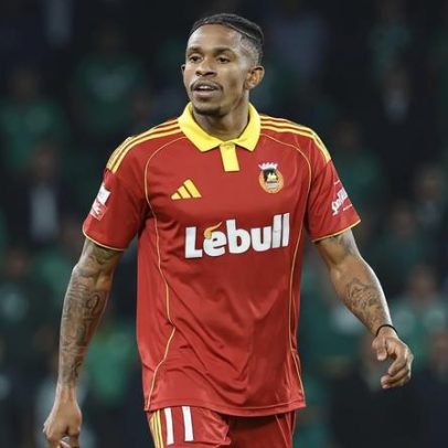 André Luiz é reforço confirmado no Benfica