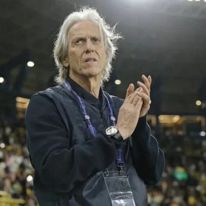Jorge Jesus elogia a exibição do Al Nassr e rejeita ideia de alerta