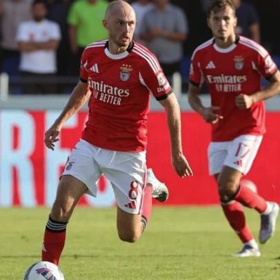 Aursnes rende-se a Mourinho e elogia ideias sobre futebol