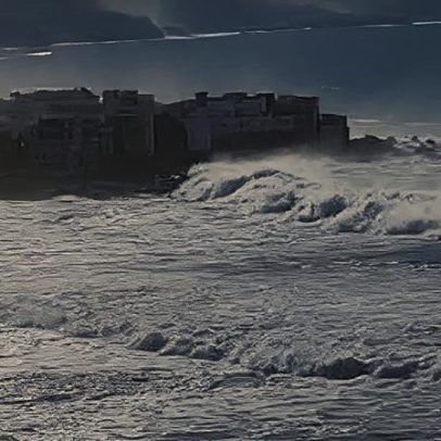 Onda gigante arrasta banhistas em Tenerife, quatro mortos e um desaparecido