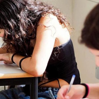 Exames nacionais do ensino secundário começam a 16 de junho do próximo ano