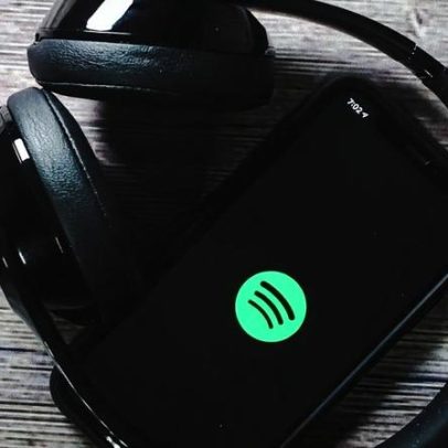 Spotify Wrapped 2025 revela a música mais ouvida e o artista mais ouvido do ano