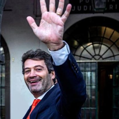 Ventura acusa Pinto Moreira de corrupção e lamenta judicialização do debate