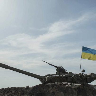 Ucrânia afirma ter atacado refinaria e depósito de combustível na Rússia