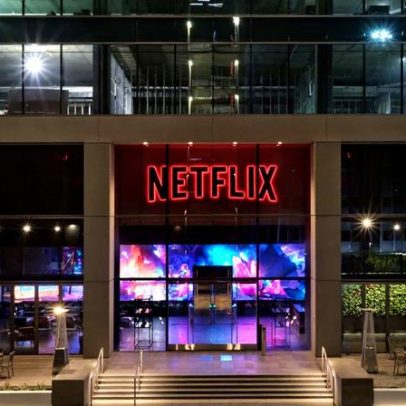 Compra da Warner Bros pela Netflix preocupa Hollywood, cinemas e congressistas