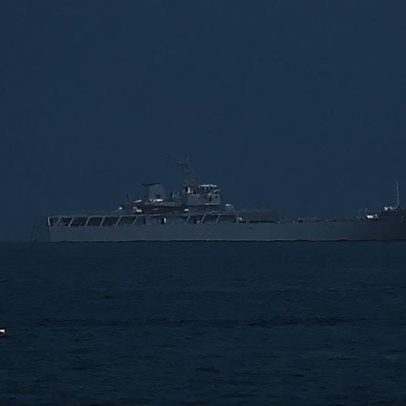 China simula ataques a alvos terrestres e marítimos em redor de Taiwan