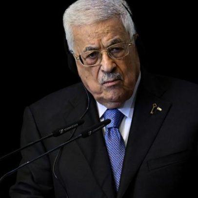 Presidente da Autoridade Palestiniana participa em festa de partido pós-fascista