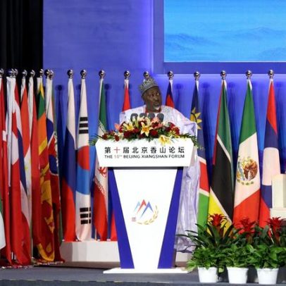 Ministro da Defesa da Nigéria renunciou ao cargo