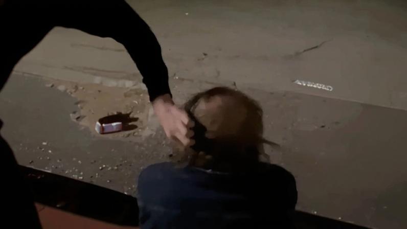 Menores queimam cabelo de sem-abrigo em Sevilha