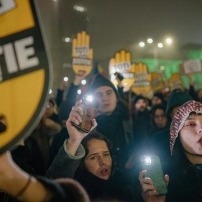 Milhares protestam contra corrupção na justiça na Roménia