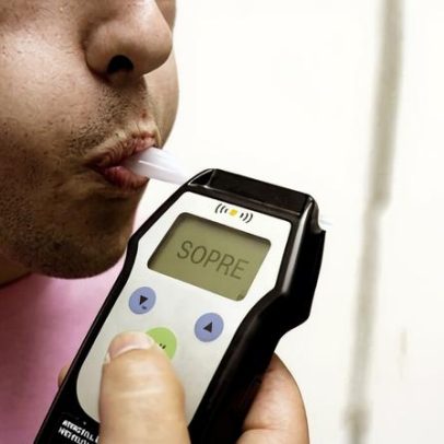 PSP detém homem que tentou fugir durante contraprova de alcoolemia