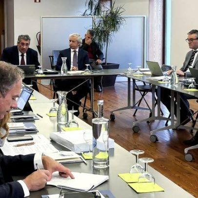 Aves impulsionam transformação industrial e economia exportadora no pós-2027