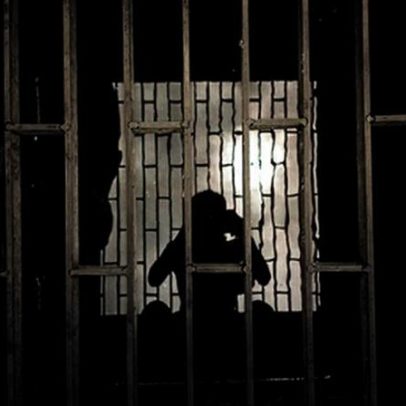 Futura lei de deportação de imigrantes ilegais prevê detenção de até 1 ano e meio